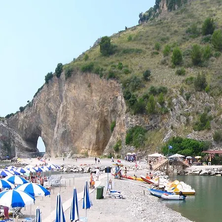 Holiday park Villaggio Arco Naturale Club 3*